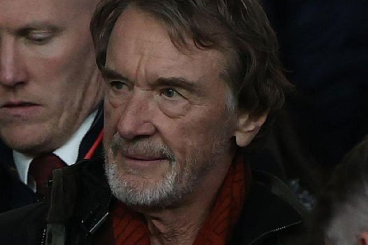 Bient T Un Nouveau Stade Pour Manchester United Sir Jim Ratcliffe Se