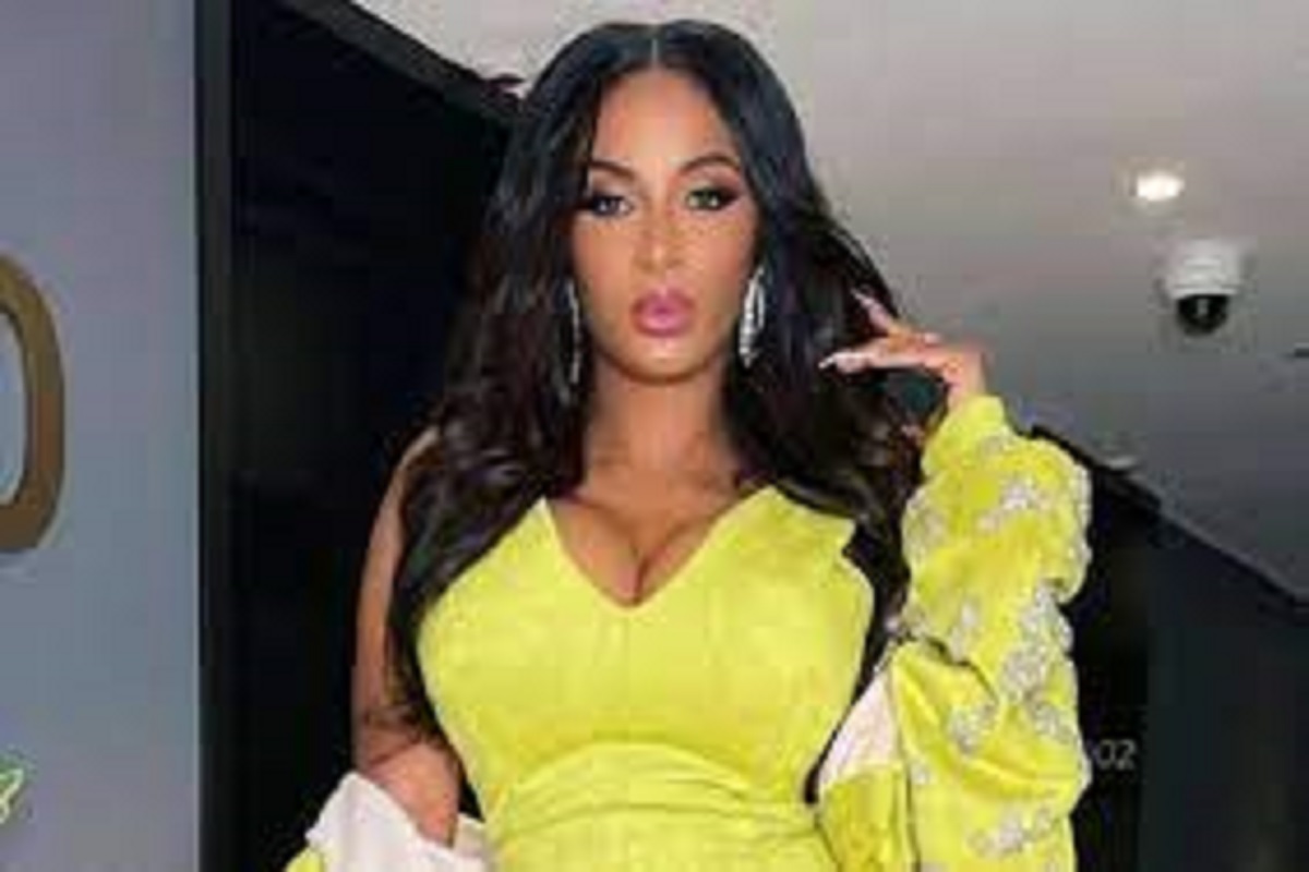 Coco Emilia l'ex de Francis Mvemba fait grande sensation (photos