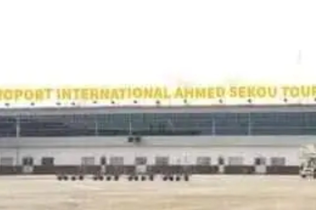 Sékou Touré aéroport explosion