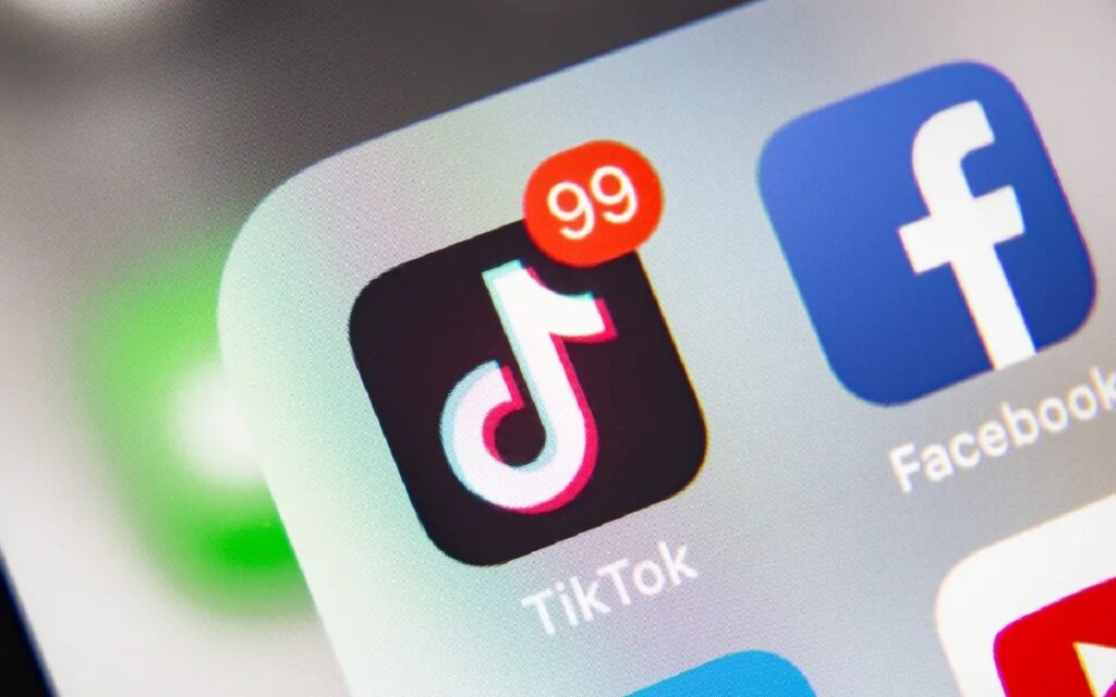 TikTok Togo Bannie