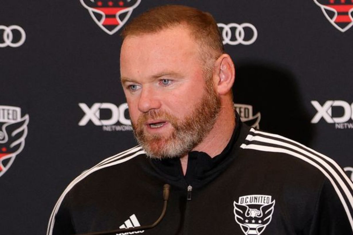 Mourinho Out: Manchester United Players Avoiding Playing for Manager Erik Ten Hag – Wayne Rooney Speaks Out