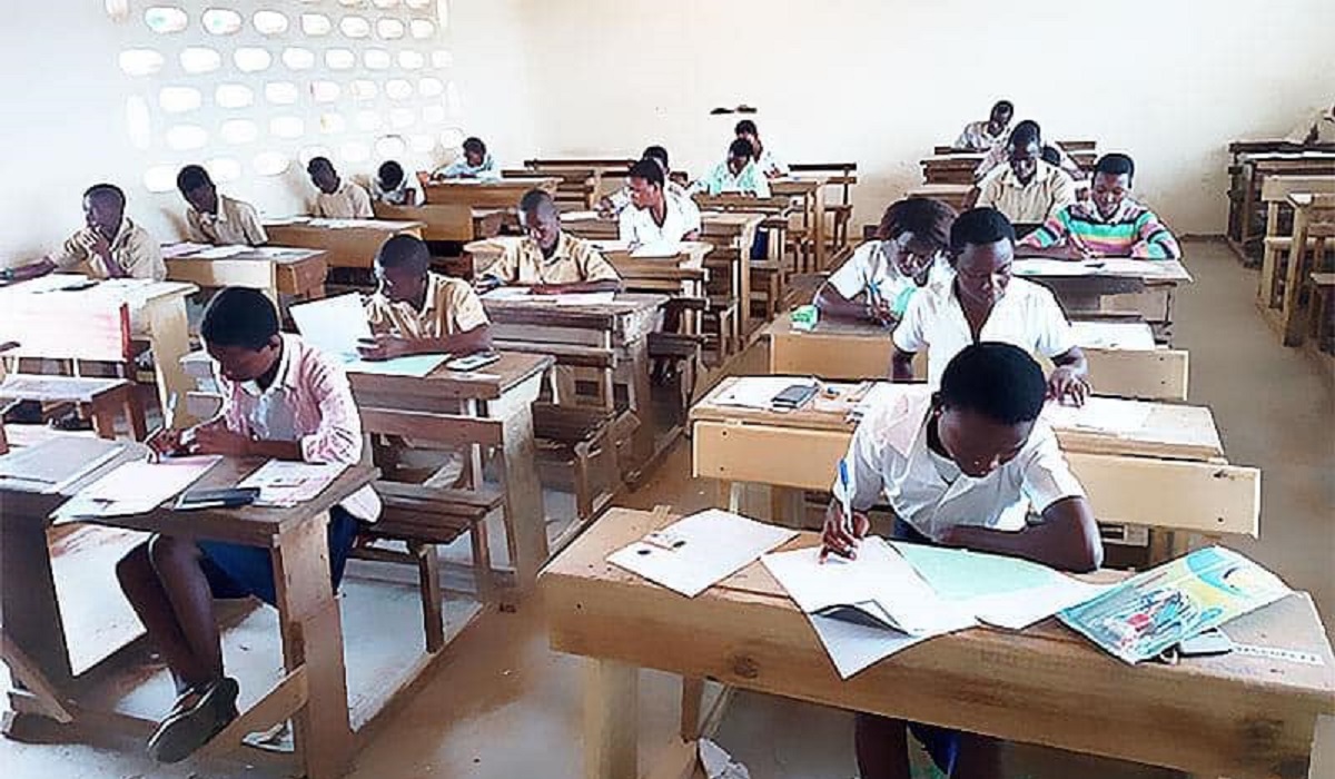 CEP au Bénin : 271 890 candidats composent le...