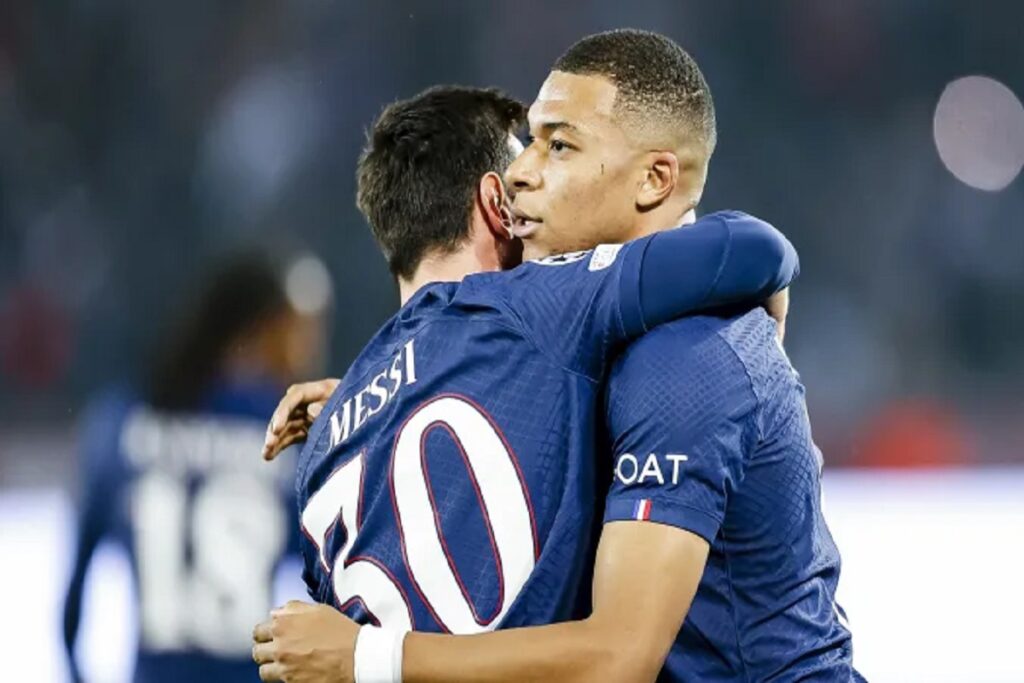 Voici le dernier conseil de Messi à Mbappé avant son départ du PSG !