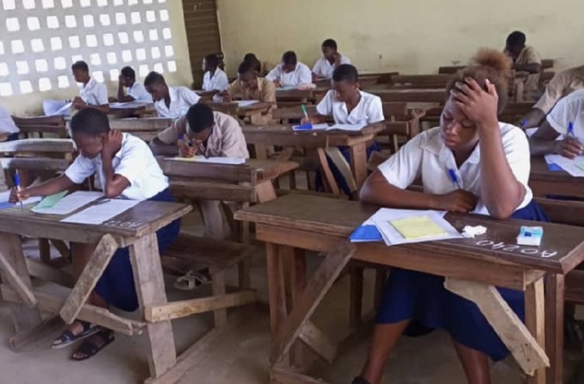 BAC 2023 En Côte D'Ivoire : Ce Centre D'examen Fait Le Buzz Avec Les ...