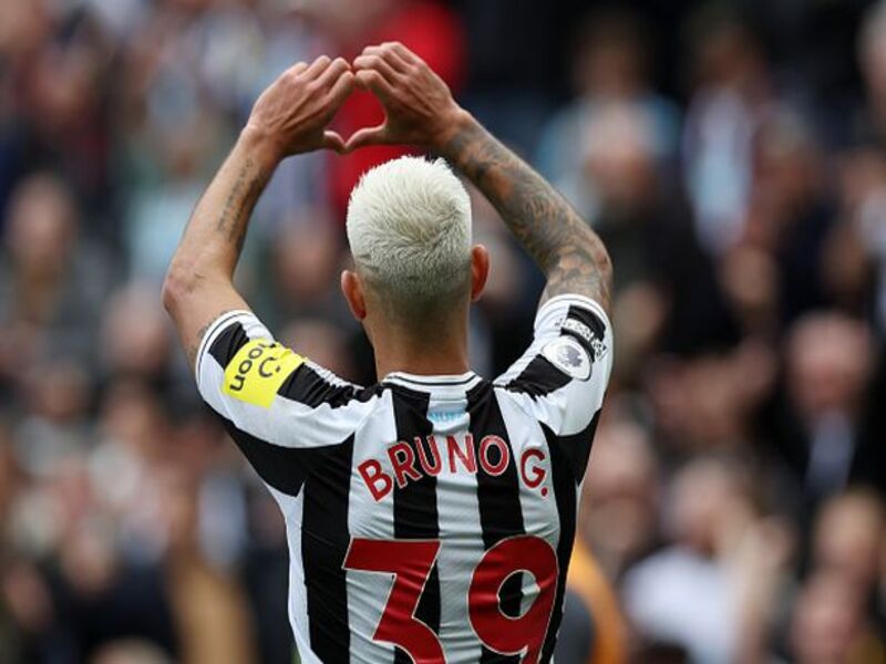 “C’est pourquoi je porte le numéro 39 à Newcastle”, Guimaraes fait une énorme révélation !