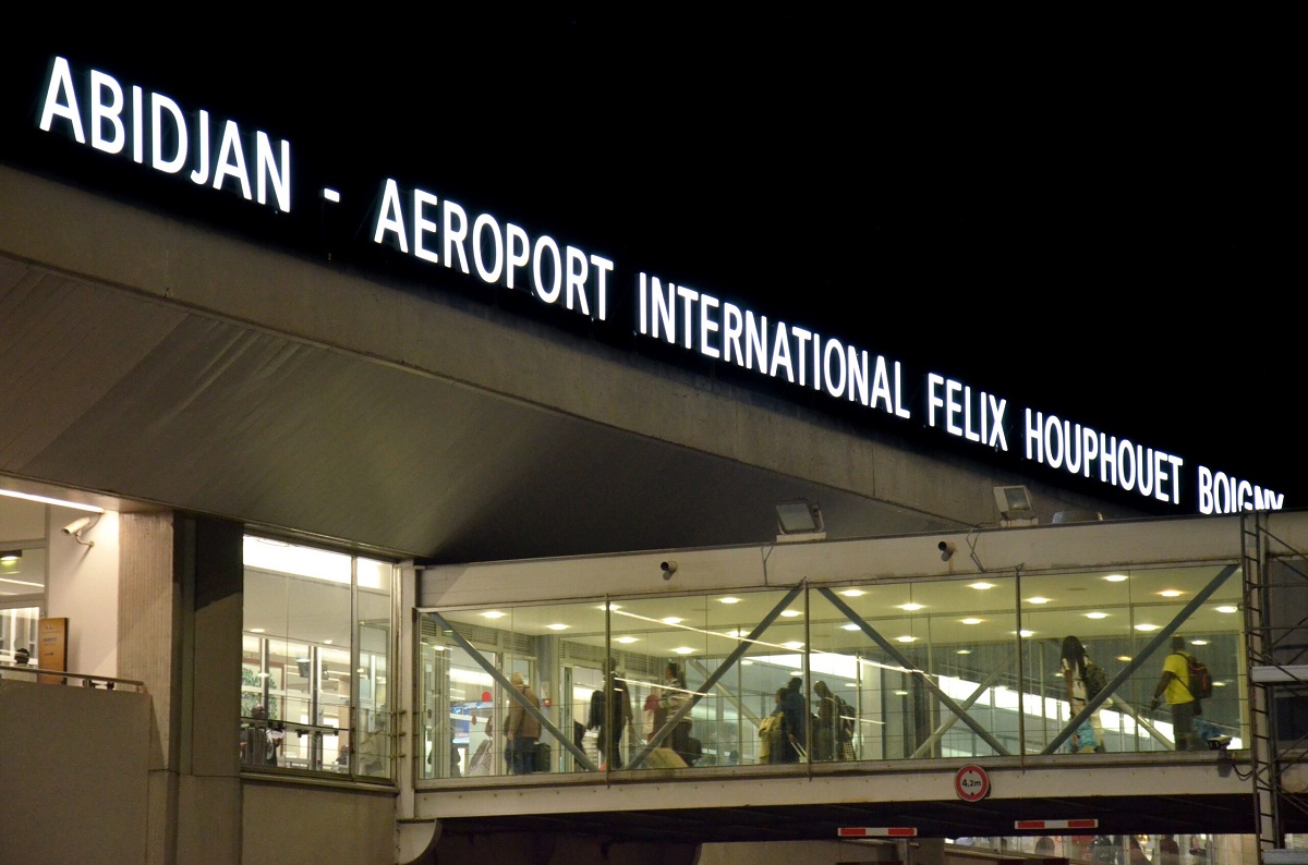 Côte d’Ivoire le gouvernement dément la rumeur sur la fermeture des aéroports