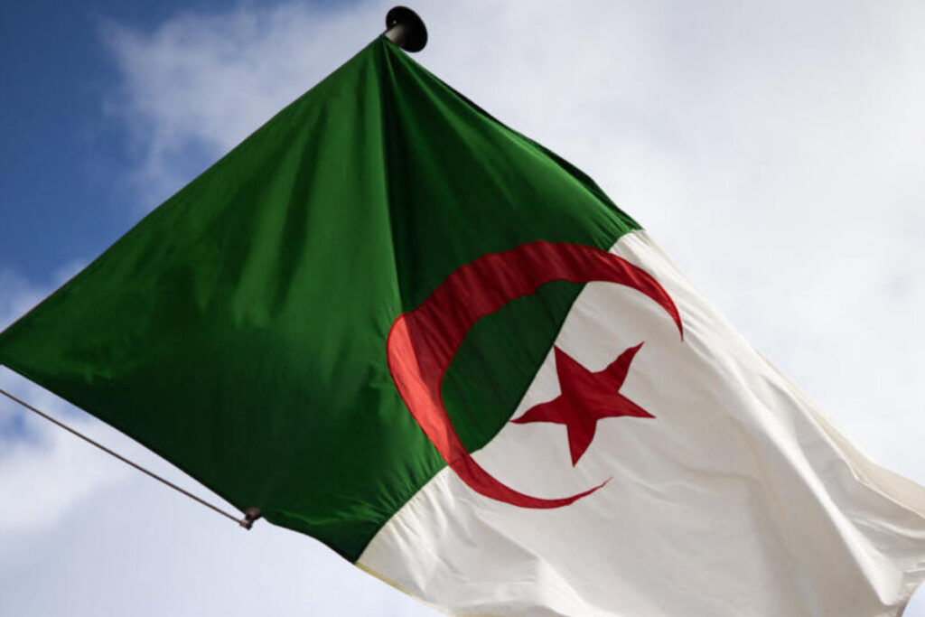 Algérie : pour répondre à la demande croissante d'électricité des populations, le gouvernement prend une décision historique