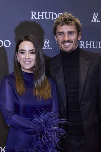 Lifestyle  le couple Griezmann éblouit la toile lors d’une sortie (images)