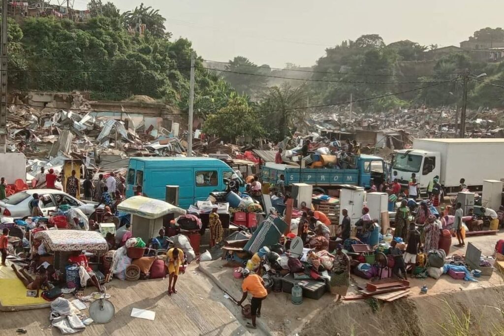 Côte d'Ivoire : le gouvernement prend une mesure radicale pour assainir le cadre de vie des populations, les vendeurs ambulants, les mendiants...