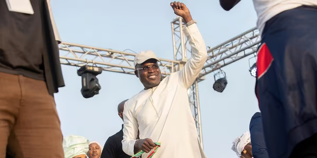 Sénégal / Elections présidentielles : le candidat Khalifa Sall entame sa campagne malgré la crise