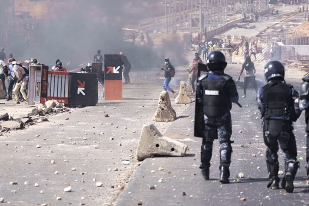 étudiant tué Sénégal manifestations