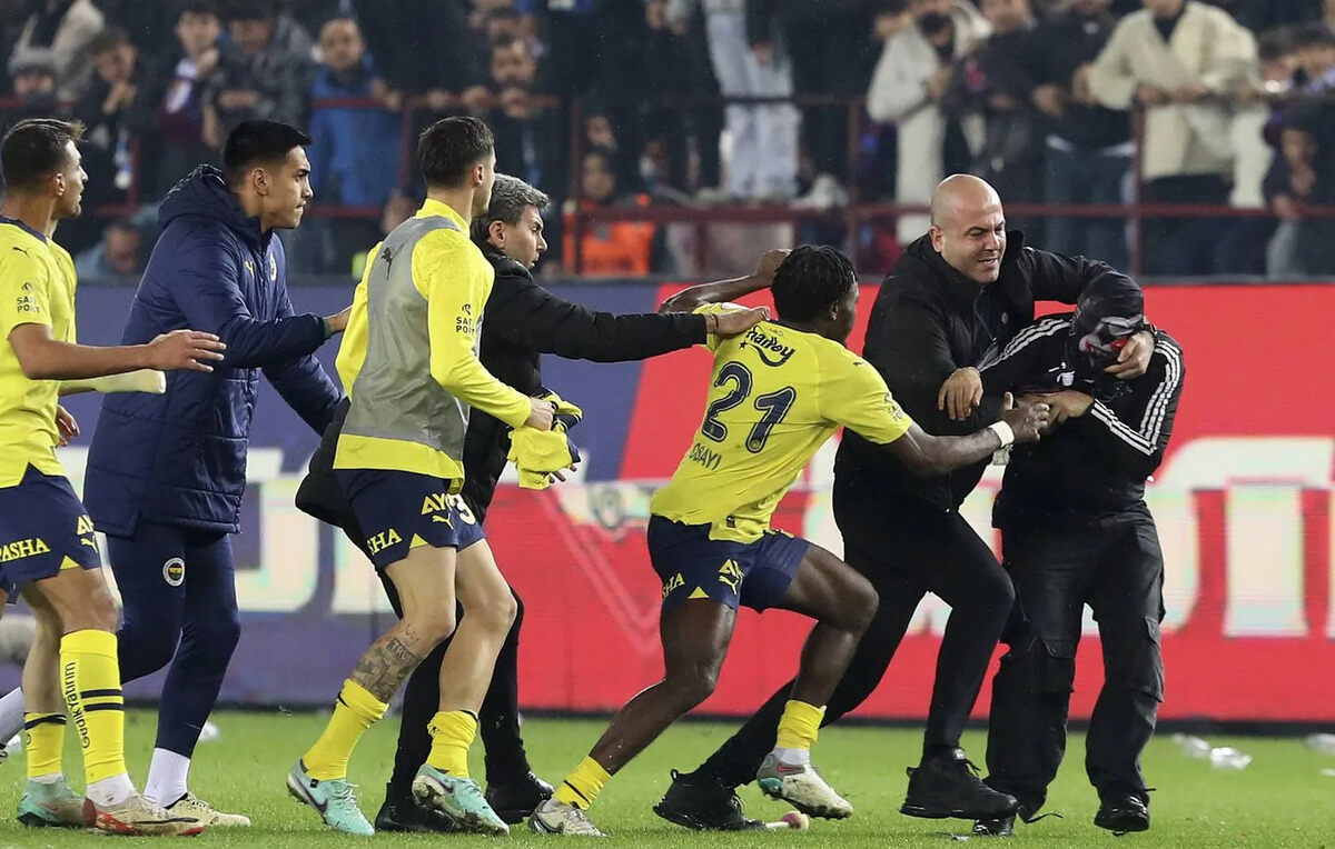 Turquie : douze arrestations après les violences lors d'un match de foot