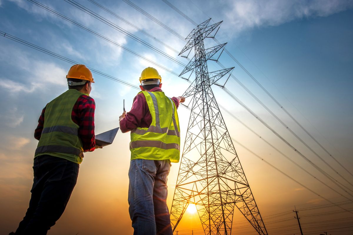 Égypte : pour la première fois, le réseau électrique atteint un...