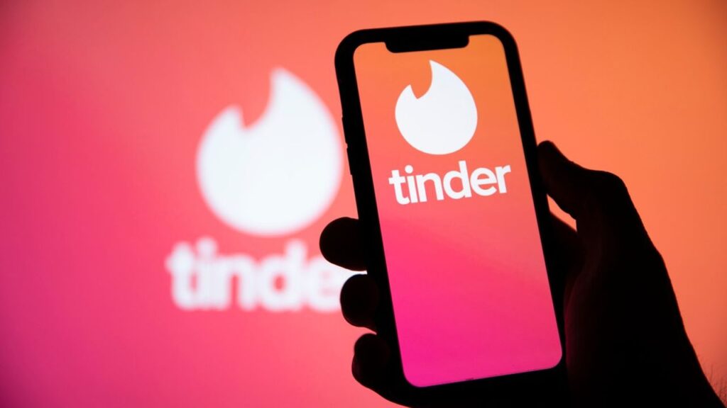 Vi0leur de femmes via l'application de rencontre Tinder, il passe à la barre