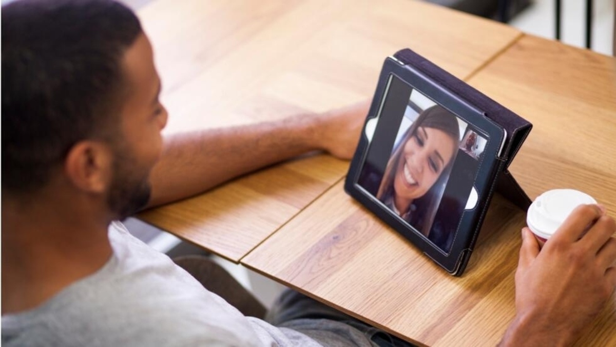relation virtuelle