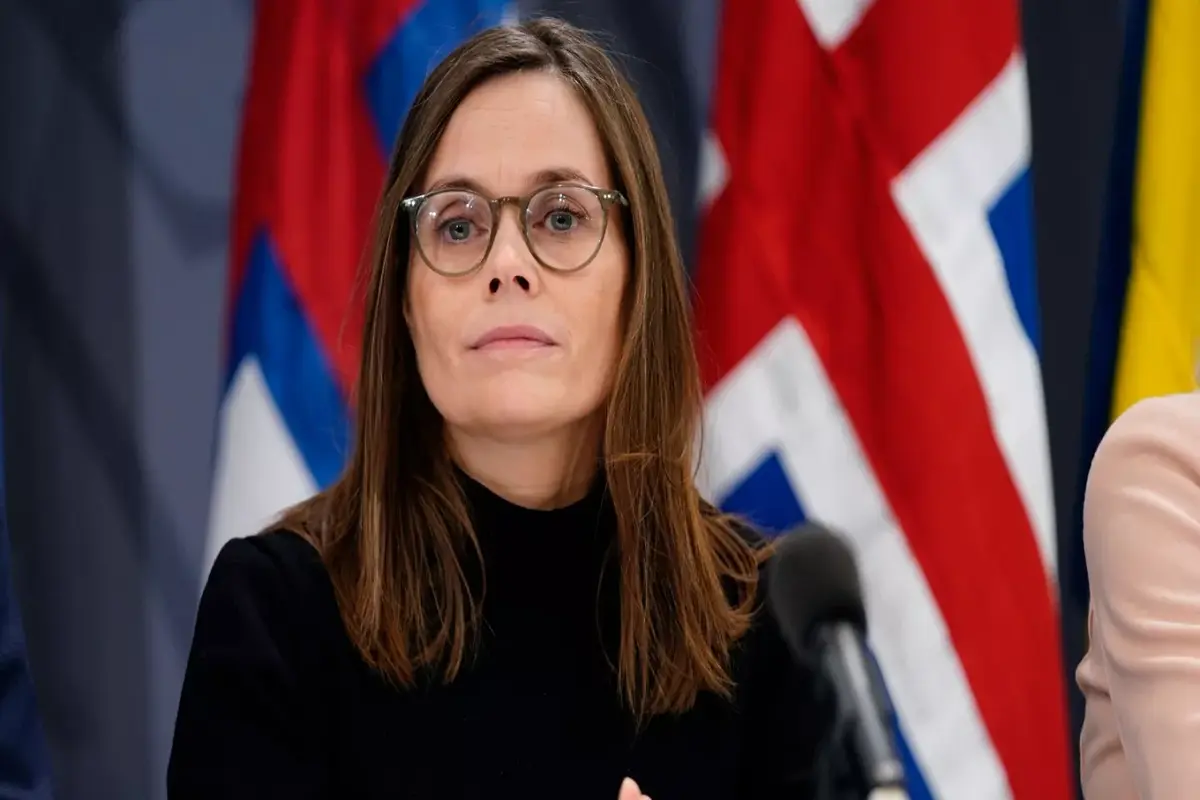 Islande :  la Première ministre démissionne pour être ...