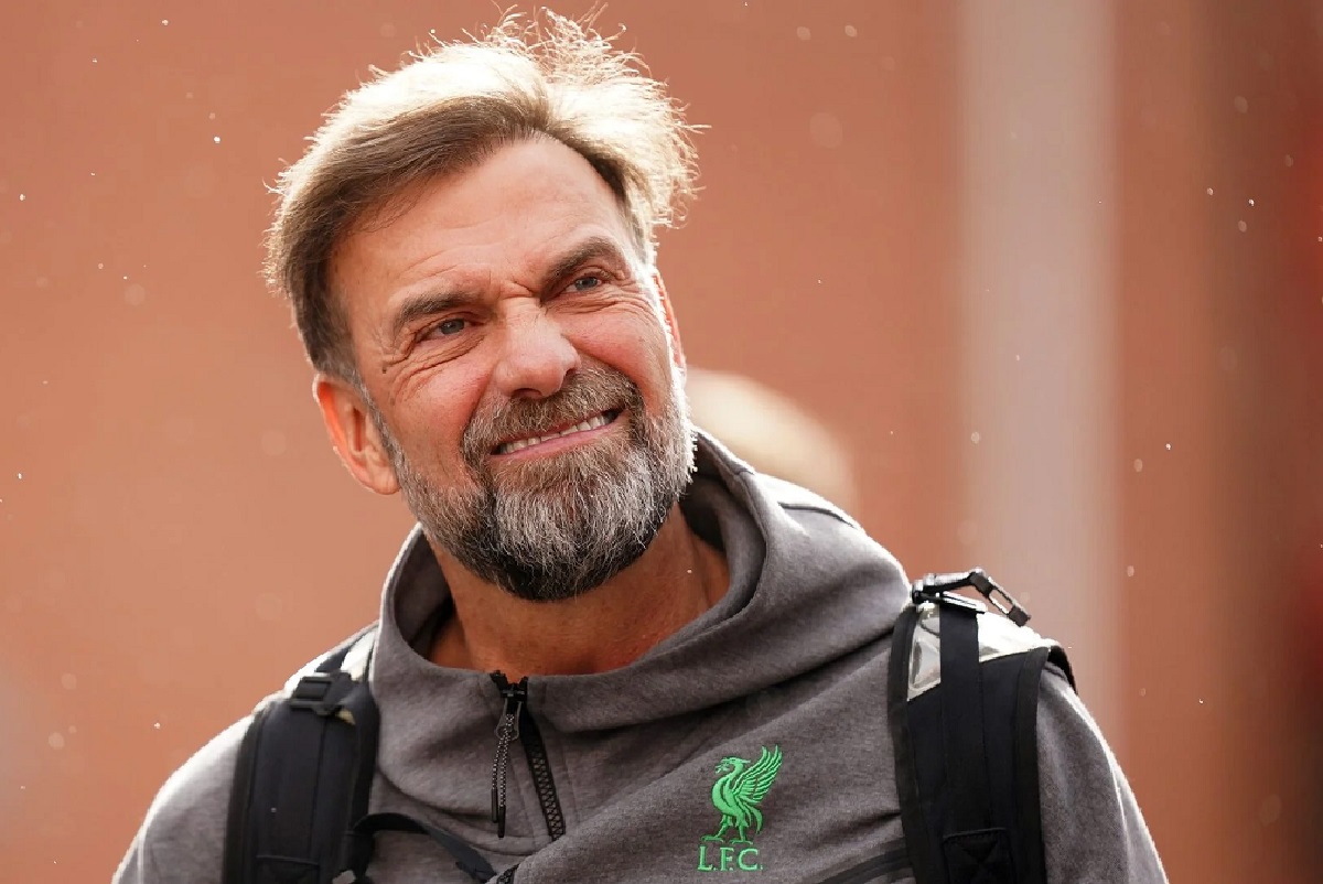 Jürgen Klopp : "Le gardien doit être capable de jouer au football, les latéraux doivent être capables de..."