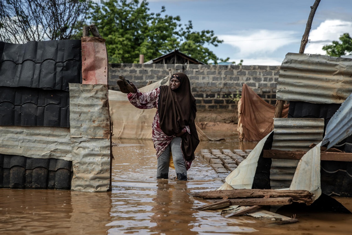 rupture d'un barrage inondations aide