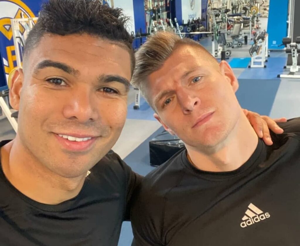 Départ de Toni Kroos : Casemiro lui adresse un message plein d'émotions