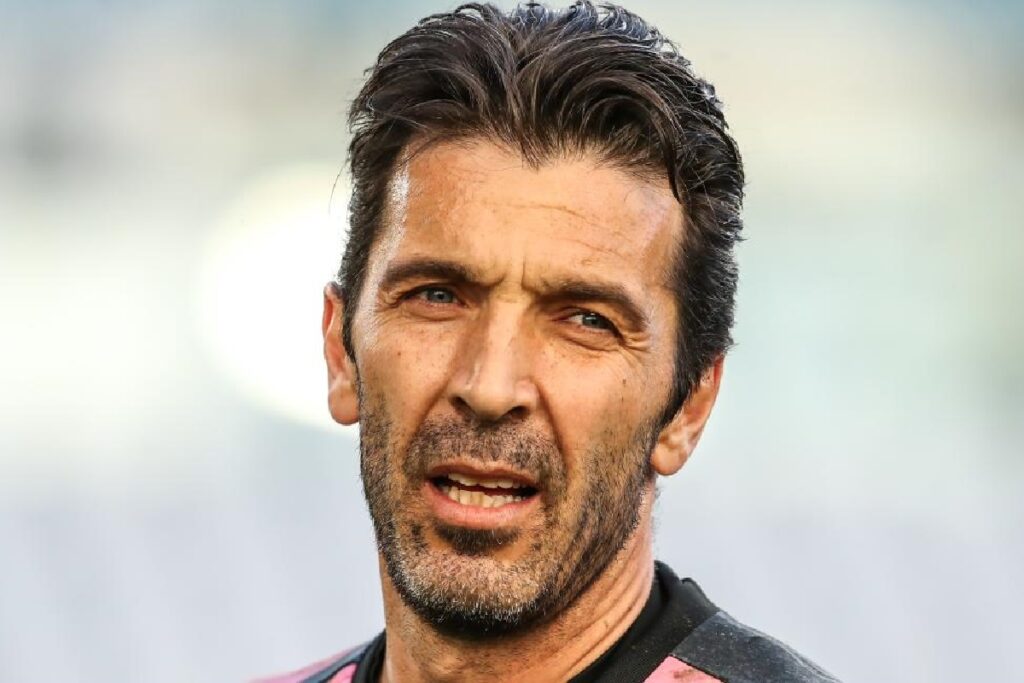 Buffon fait une étonnante révélation : "Quand Messi m’a demandé le maillot, je me suis dit..."