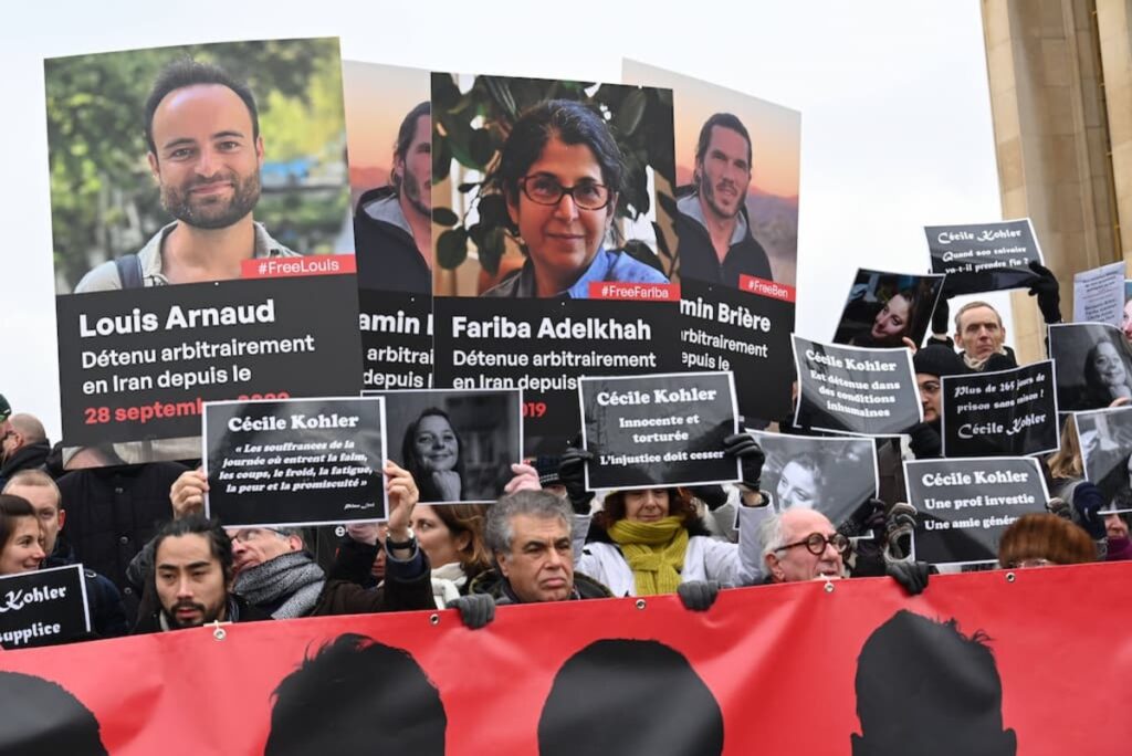 L'ex-détenu en Iran Louis Arnaud