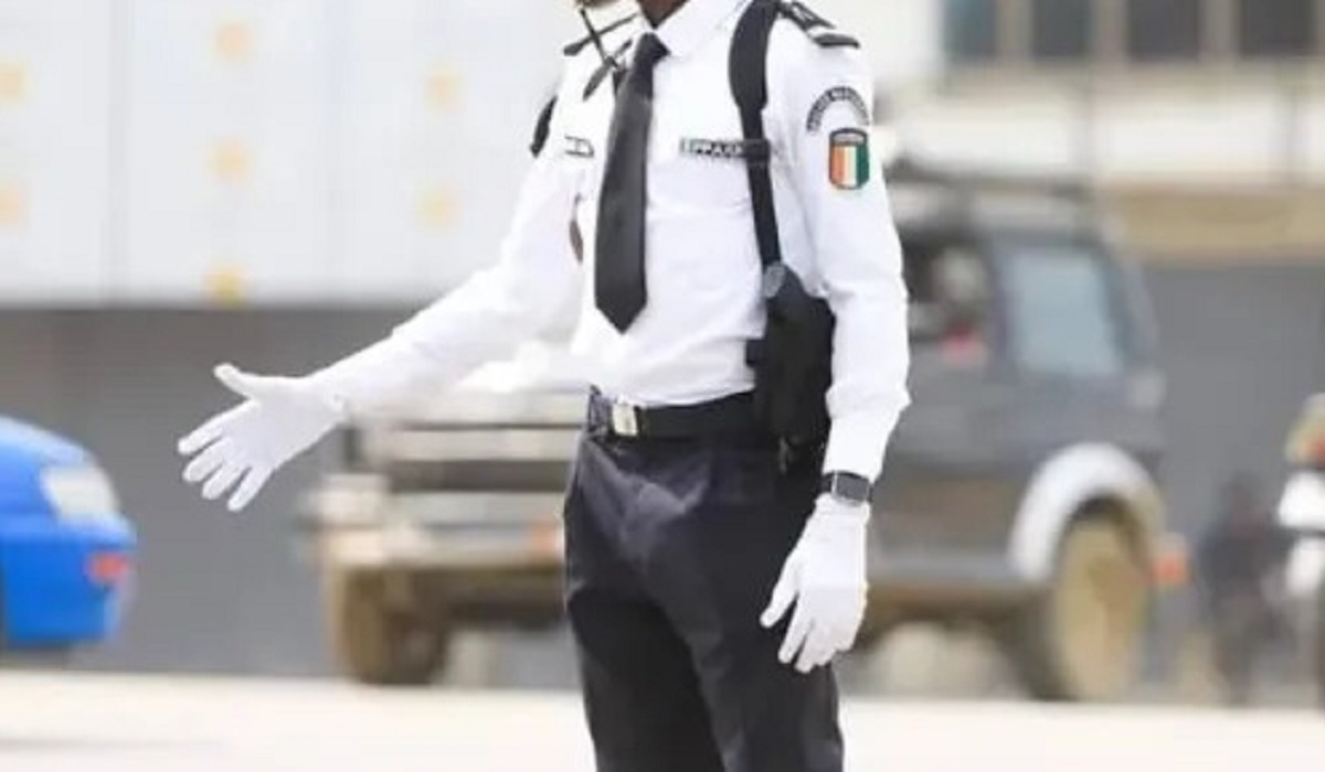 Mauvais stationnement, non-respect de... : la police ivoirienne annonce un dispositif puissant pour la répression de ces infractions Police Côte d'Ivoire Congolais