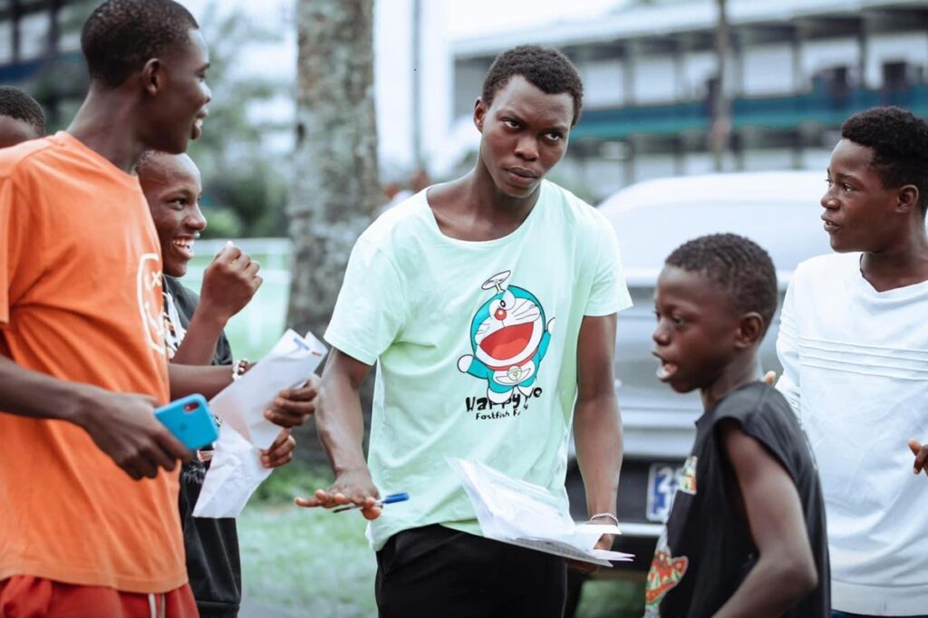 Côte d'Ivoire / BAC 2024 : il réussit son examen en frôlant la moyenne de 20/20 Côte d'Ivoire BAC 2024 malgré la difficulté de la matière, il obtient 1920 et réussit brillamment avec...