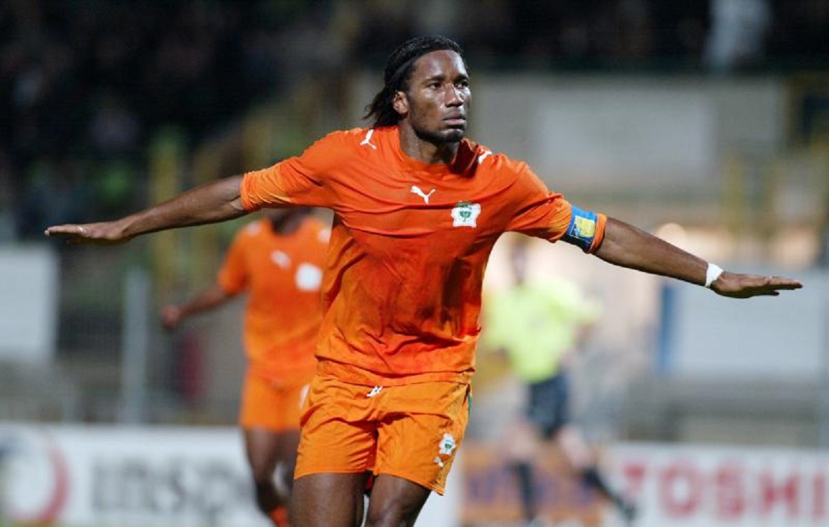 Real Madrid : "Nous ne lui demandons pas de conserver le ballon comme Didier Drogba"