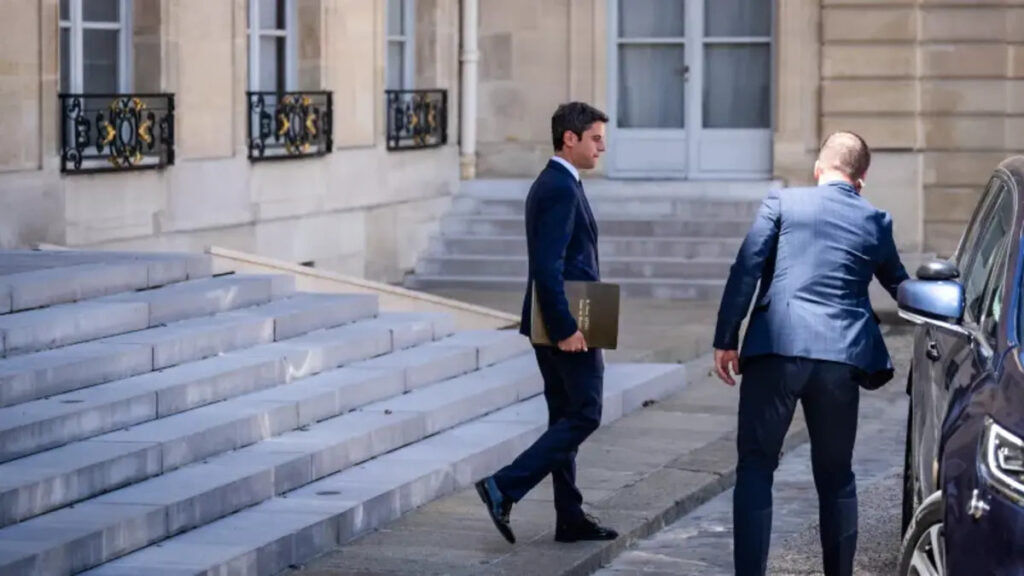 France : le président Macron valide la démission de Gabriel Attal au poste de Premier ministre