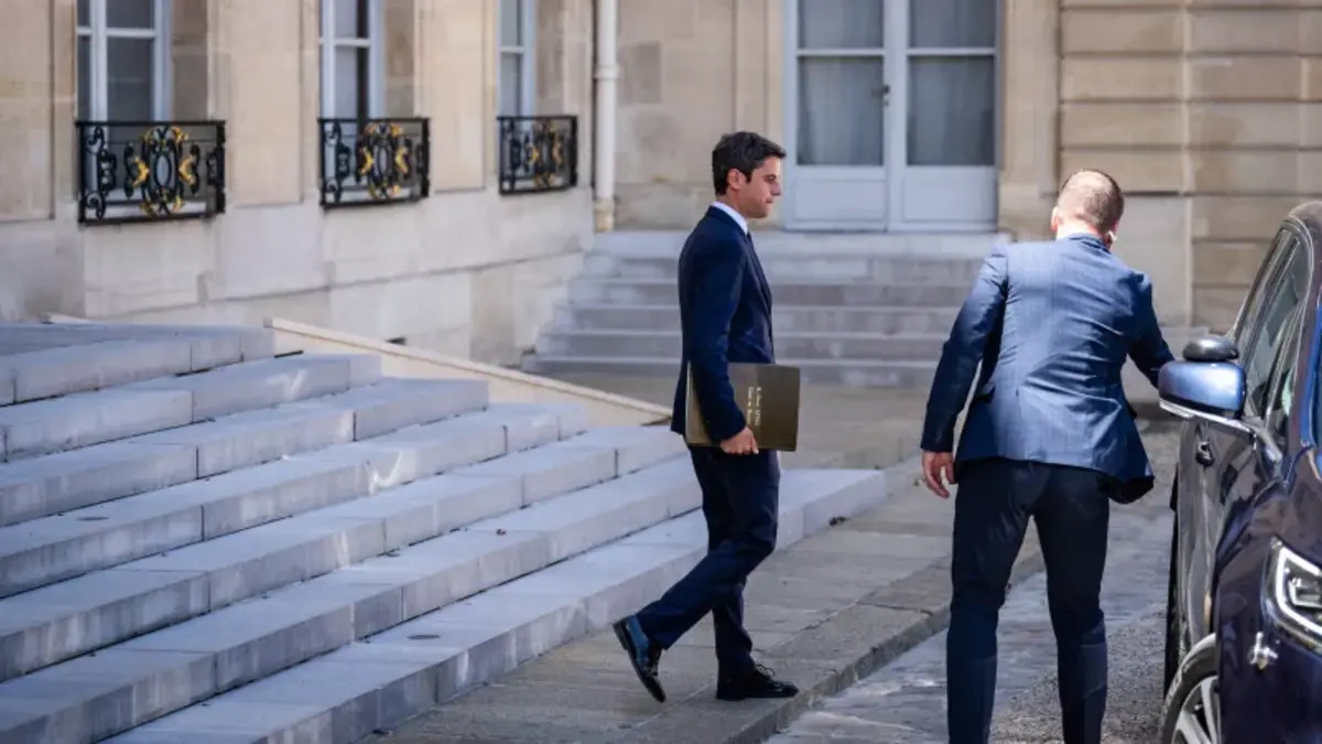 France : le président Macron valide la démission de Gabriel Attal au poste de Premier ministre