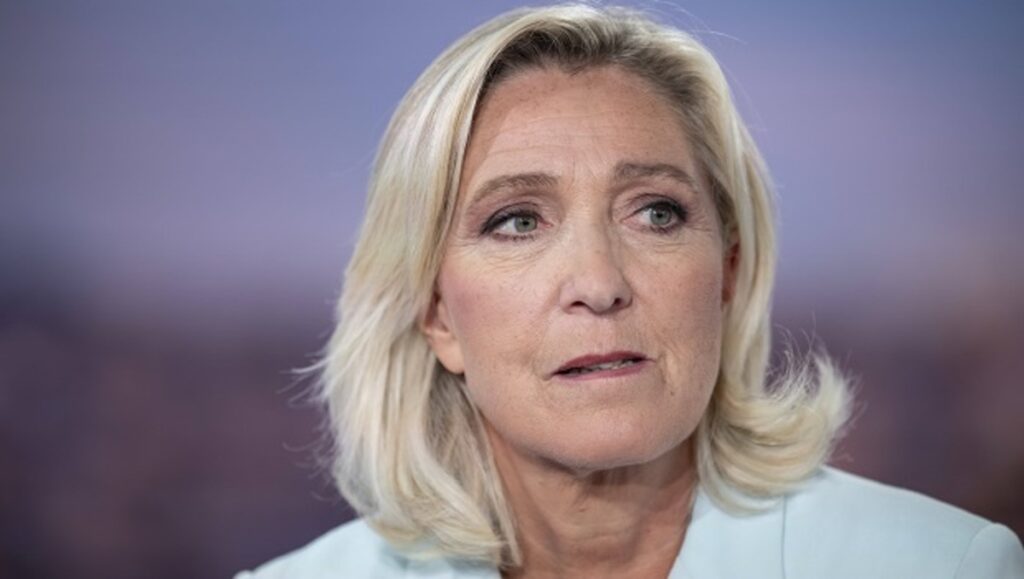 Législatives en France : défaite, Marine Le Pen ne s'avoue pas vaincue et entame...