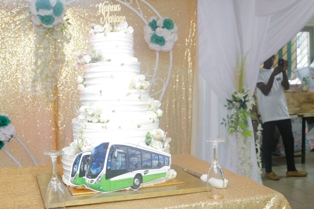Côte d'Ivoire La SOTRA fait des couples heureux voici comment
