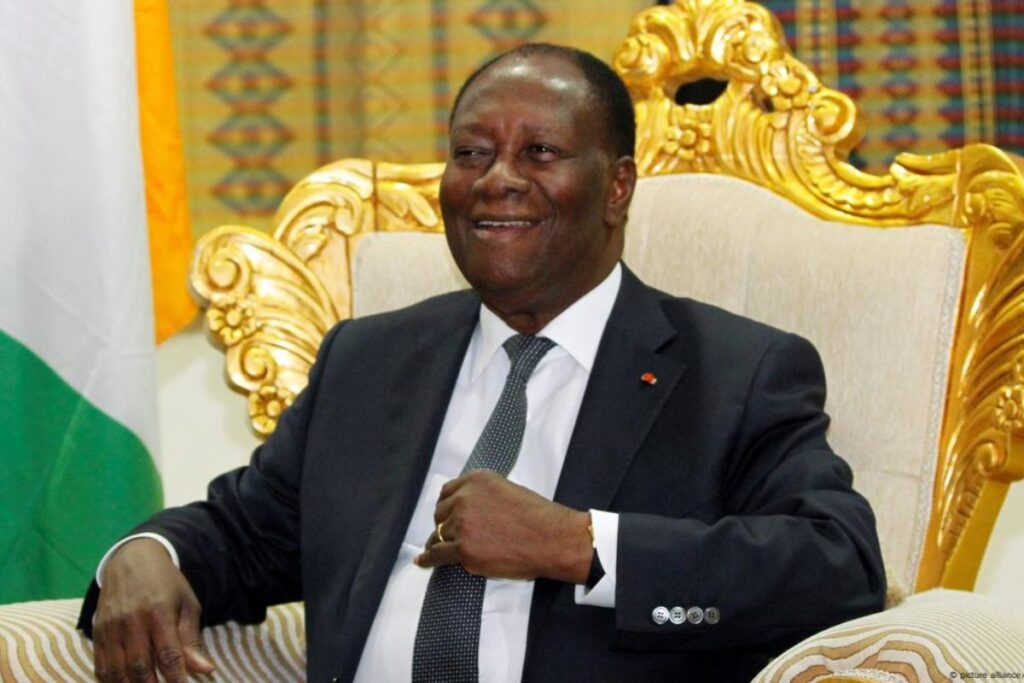 Côte d'Ivoire : Alassane Ouattara réagit à la victoire de John Mahama à la présidentielle au Ghana