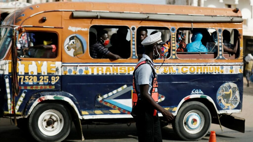 Côte d'Ivoire : arrestation d’un chauffeur de Gbaka et de son apprenti pour... Côte d'Ivoire Augmentation abusive du prix du transport les autorités réagissent