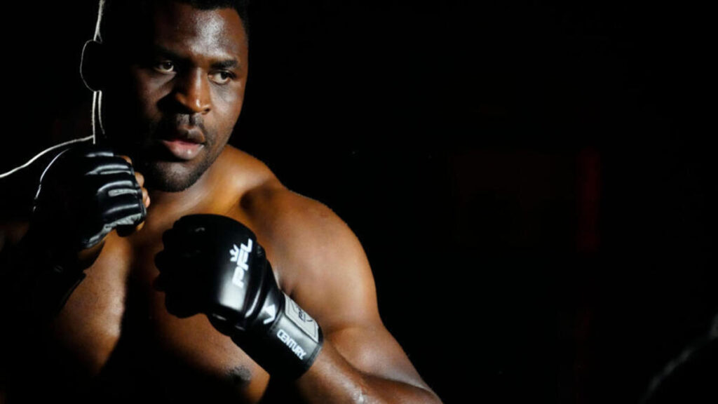 Francis Ngannou la star de combat révèle la seule raison pour laquelle il arrêtera de boxer