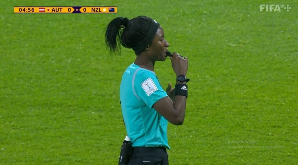 Natacha Konan l'arbitre ivoirienne revient du Mondial FIFA U-20 Féminin avec...