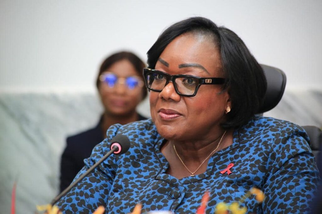 Côte d'Ivoire : une nouvelle grille salariale et les revendications de primes en discussion revendications Côte d'Ivoire : le gouvernement appelle les fonctionnaires de ces secteurs à se désolidariser de…