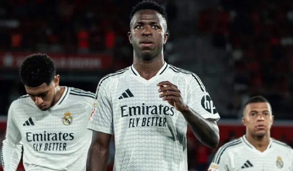 Real Madrid Vinicius légende