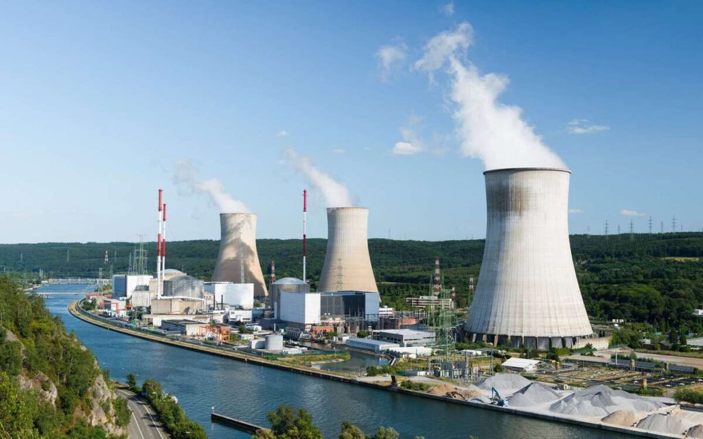 Malgré ses problèmes d'électricité, ce pays d'Asie moins riche que la Chine veut construire une centrale nucléaire