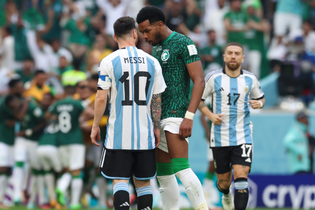 Mondial 2022 Argentine - Arabie Saoudite / Ali Al-Bulayhi : "Quand j'ai dit à Messi qu'il ne gagnerait pas, il m'a répondu..."