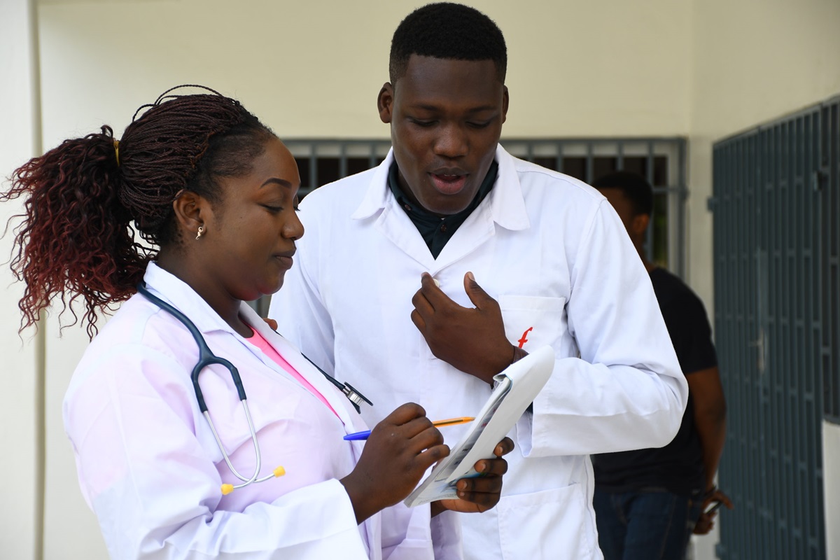 Côte d'Ivoire communiqué relatif à la reconnaissance des spécialités des médecins des grades A4 à A7