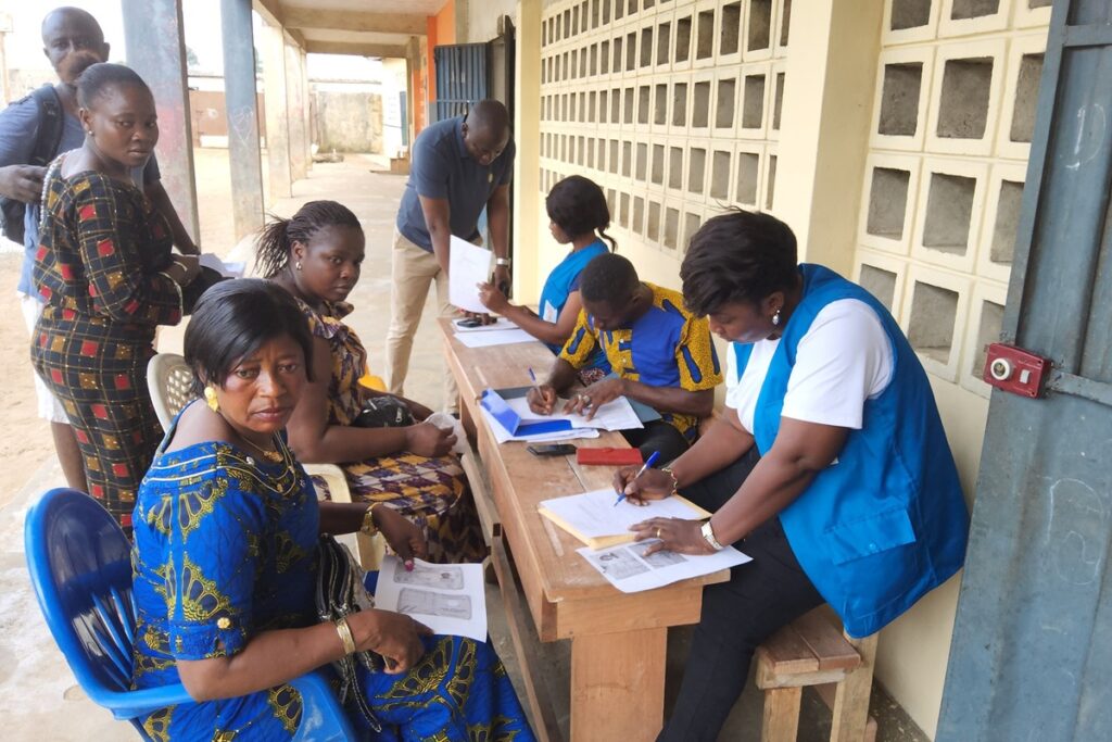 Côte d'Ivoire les ressortissants de ce pays peuvent désormais obtenir gratuitement la carte consulaire