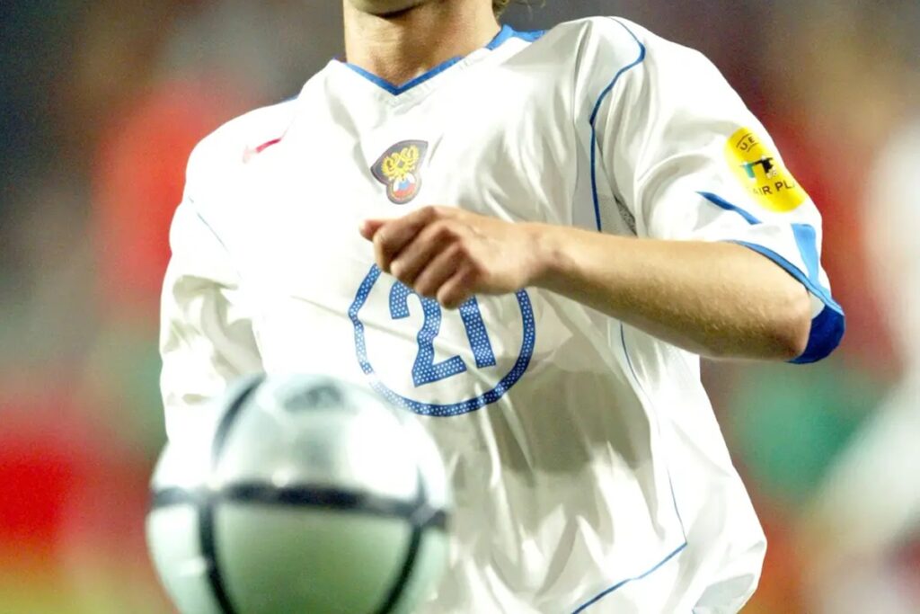 ancien footballeur international