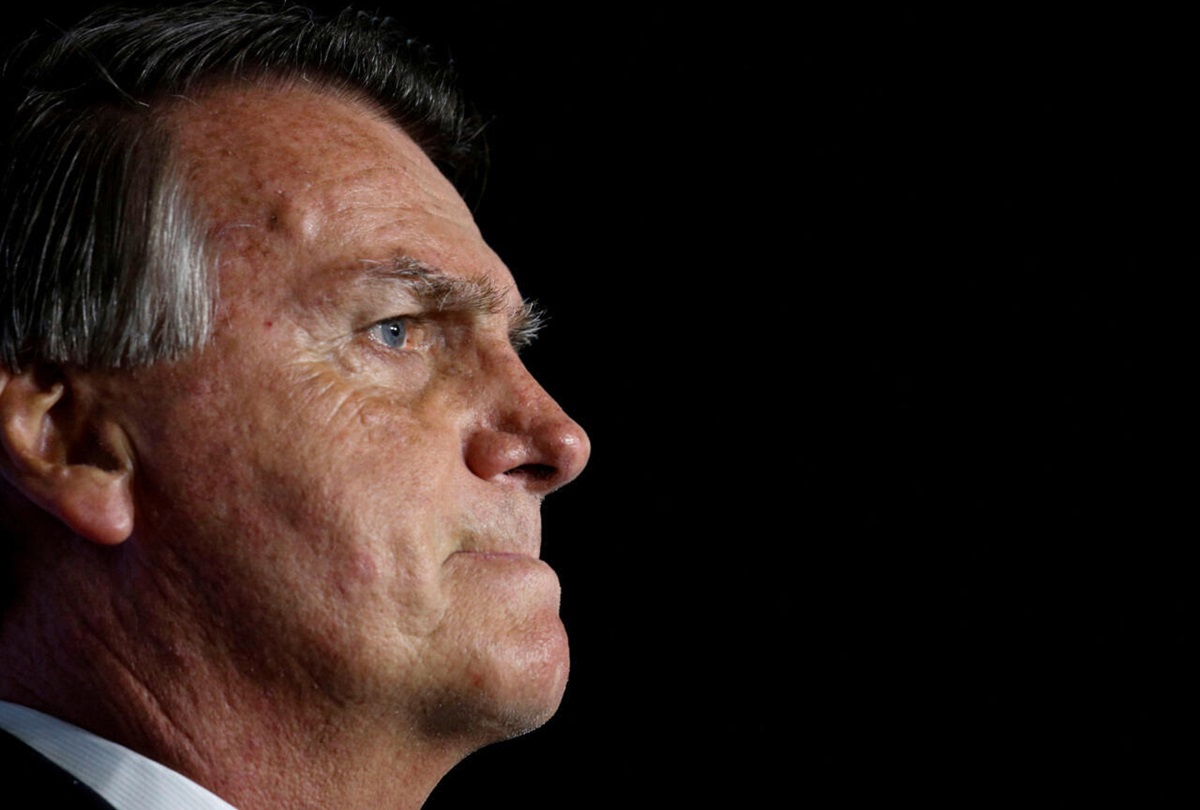 Bolsonaro : voici de quoi souffre l’ex président Brésilien hospitalisé en soins intensifs