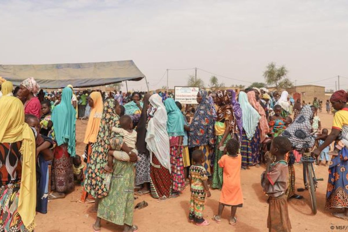 milliers personnes Bamako