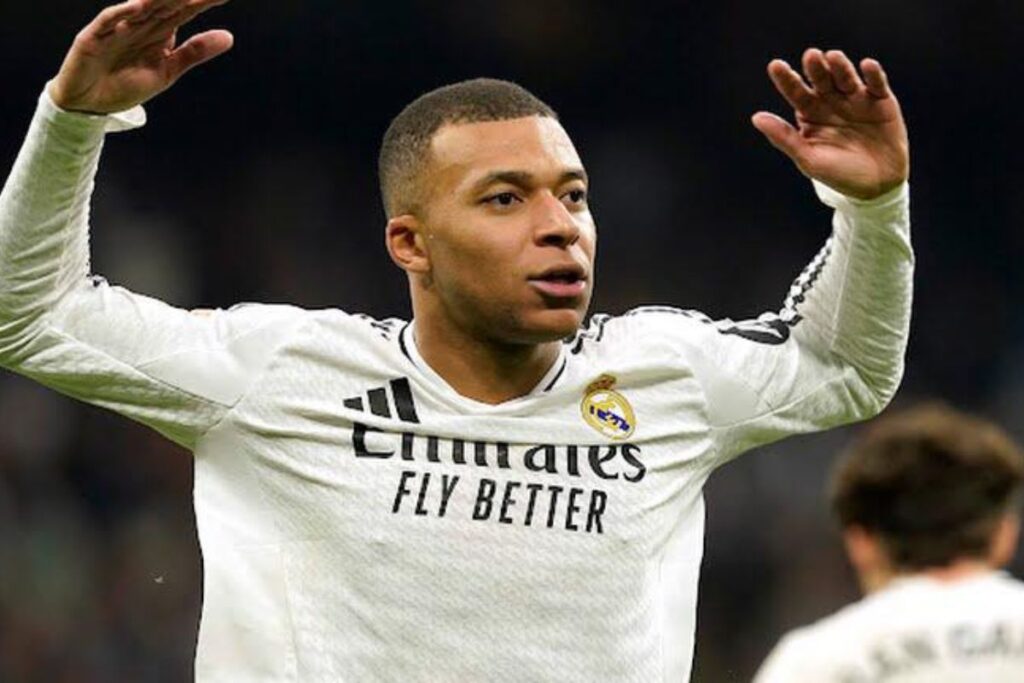 Liga grâce à un Kylian Mbappé éléphantesque, le Real Madrid récupère le fauteuil de leader