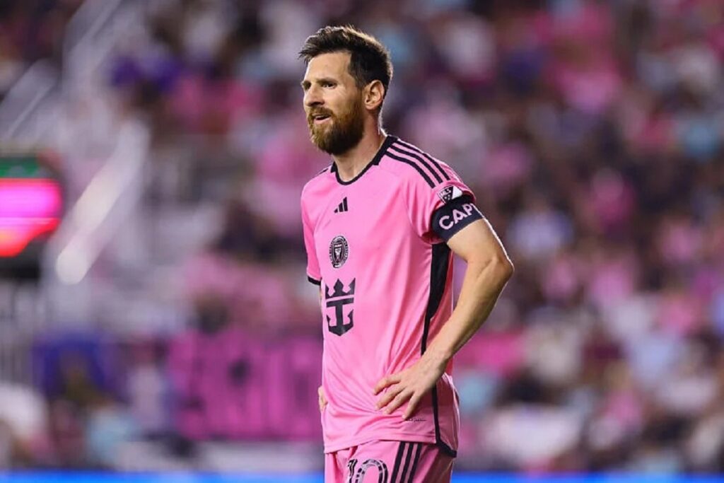 Mondial des Clubs : jusqu’à présent, Lionel Messi demeure le seul joueur de l’histoire du football à ne pas avoir...