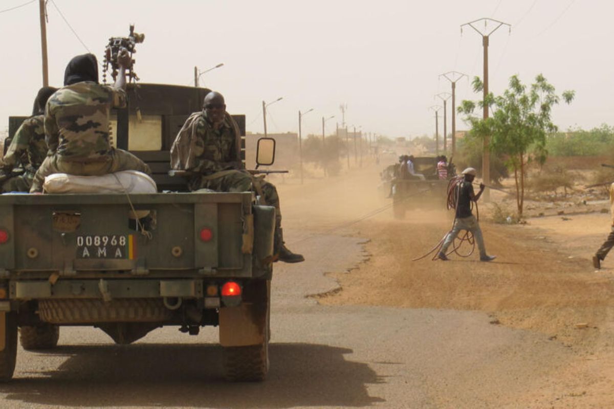 Mali attaque
