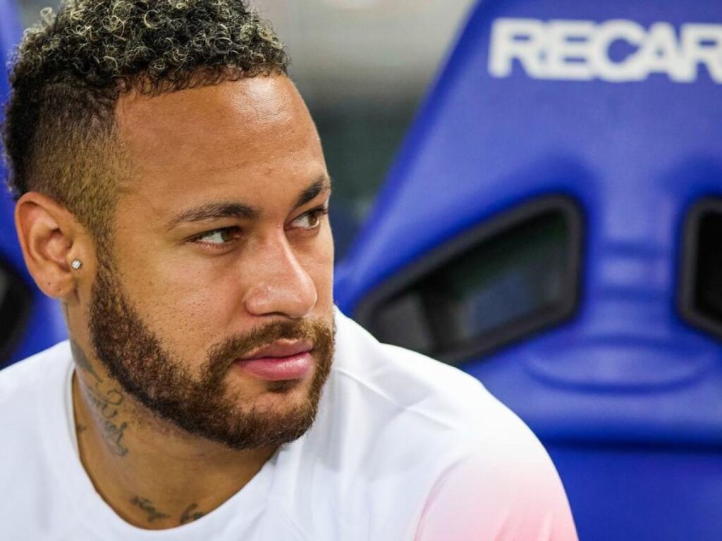 Real Madrid : le jour où Florentino Perez a offert un chèque en blanc à Neymar Jr