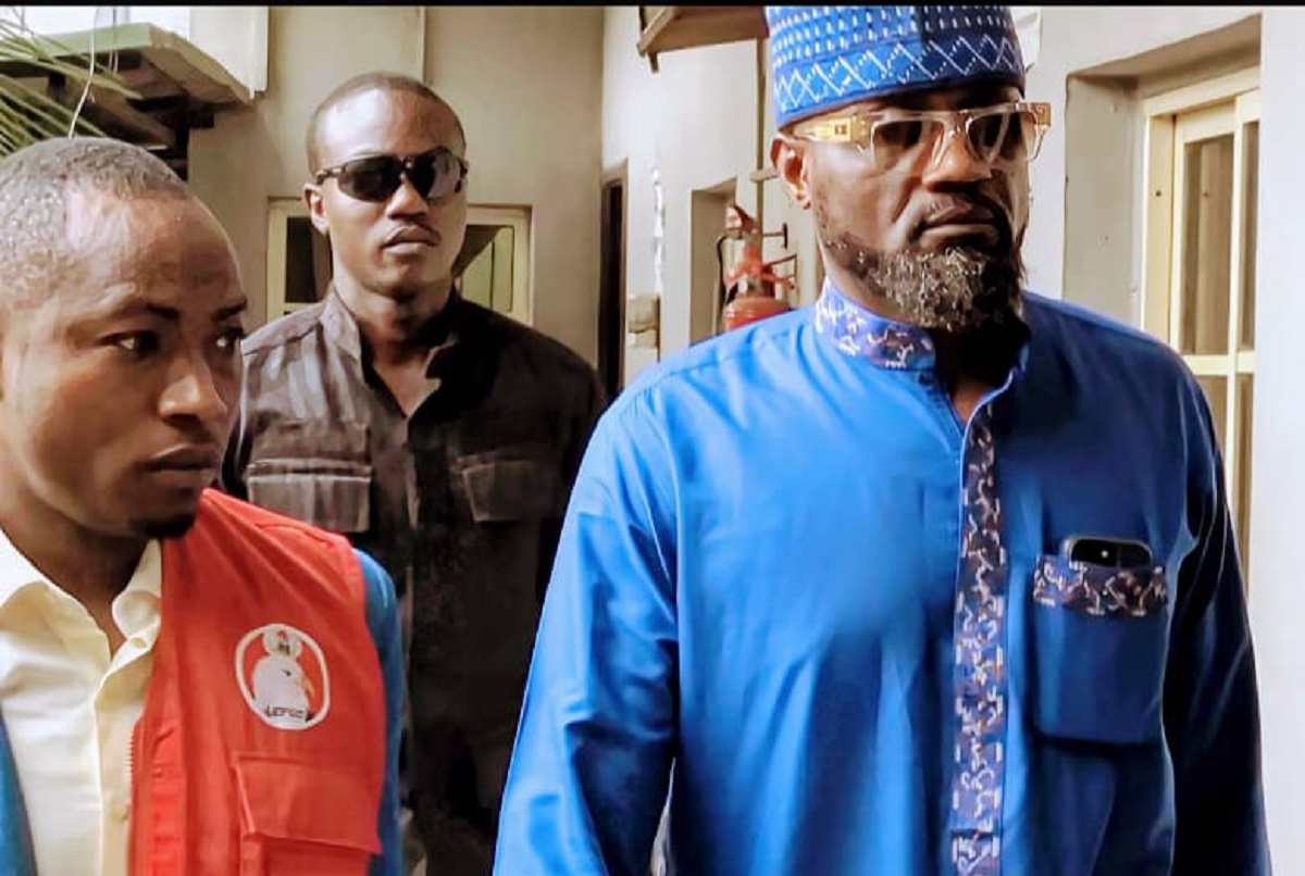 P-Square le frère et ancien manager de Paul et Peter Okoye accusé d'avoir fraudé de 1,38 milliard